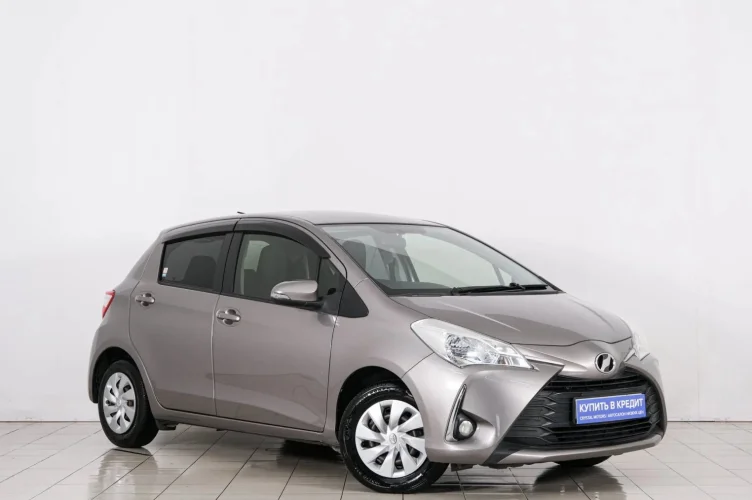 Toyota Vitz 1 из 6