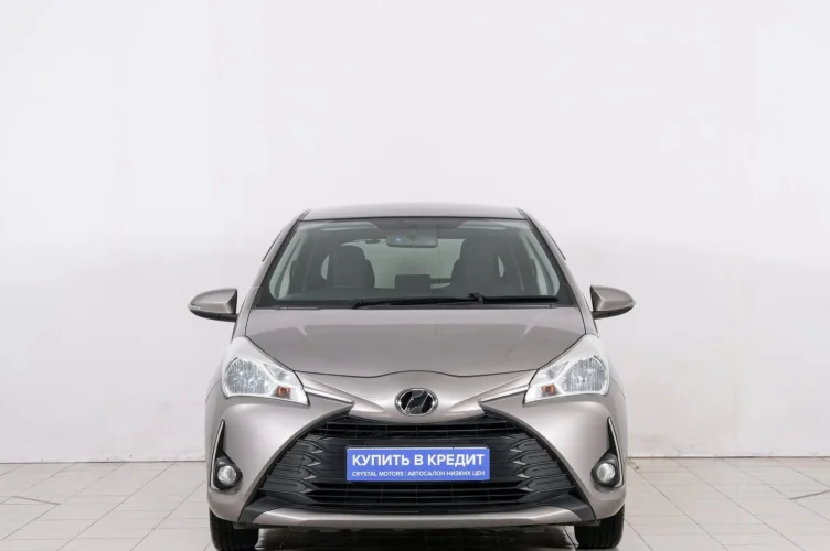 Toyota Vitz 2 из 6