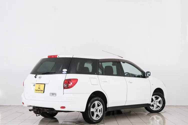Nissan AD 6 из 6