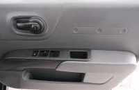 Nissan AD 18 из 20