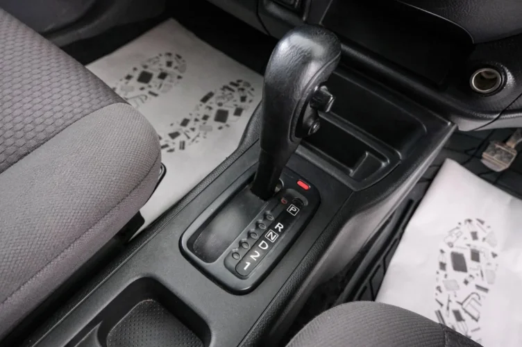 Nissan AD 16 из 20