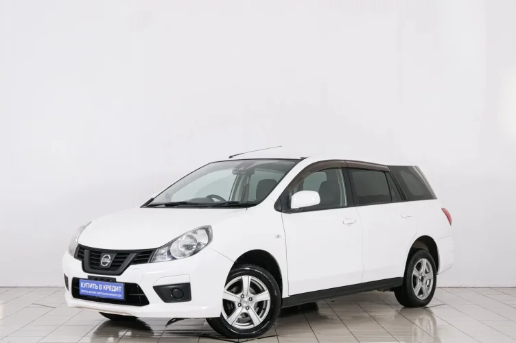Nissan AD 3 из 6