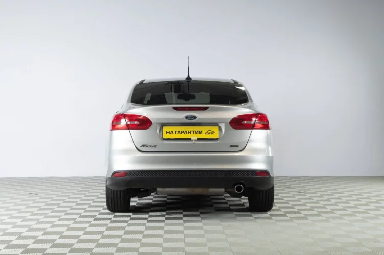 Ford Focus 5 из 6