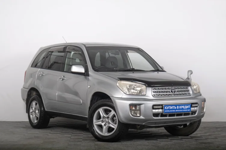 Toyota RAV4 1 из 6