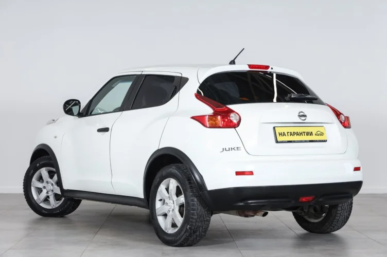 Nissan Juke 4 из 16