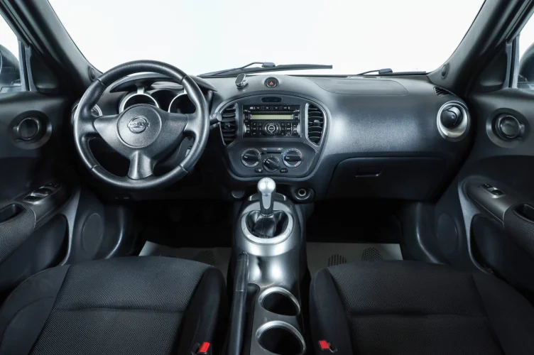 Nissan Juke 8 из 16