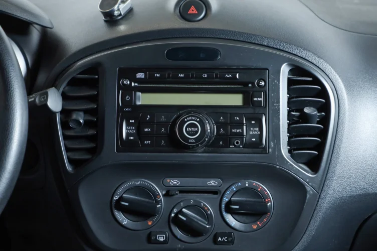 Nissan Juke 10 из 16