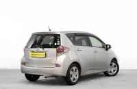 Toyota Ractis 4 из 22