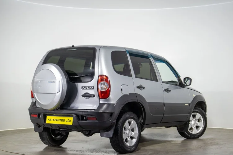 Chevrolet Niva 4 из 6