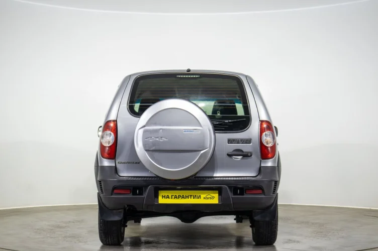 Chevrolet Niva 5 из 6