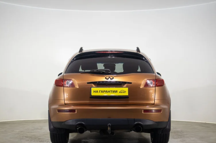 Infiniti FX45 5 из 6