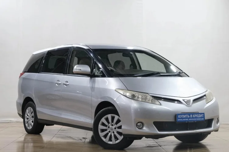 Toyota Estima 1 из 6