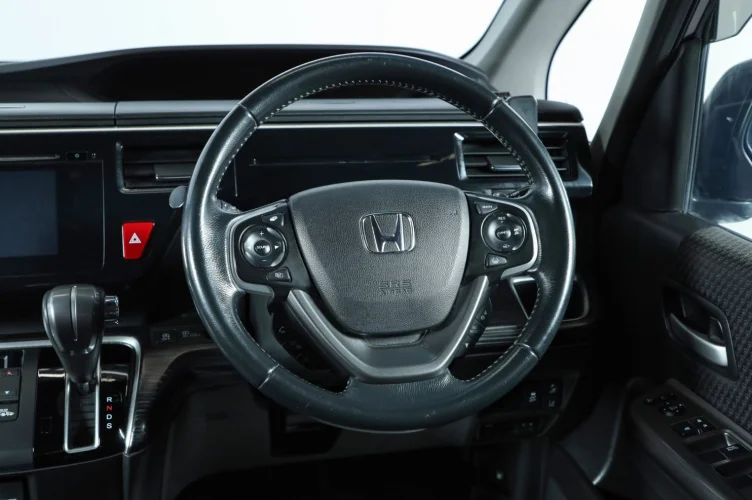 Honda Stepwgn 11 из 19