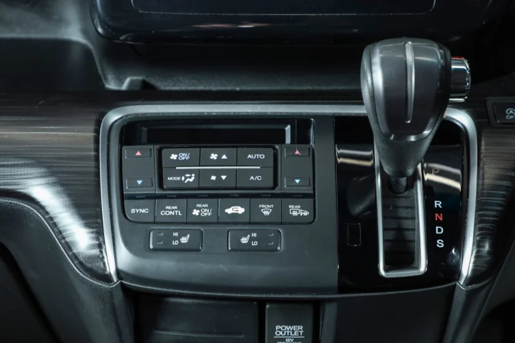 Honda Stepwgn 14 из 19