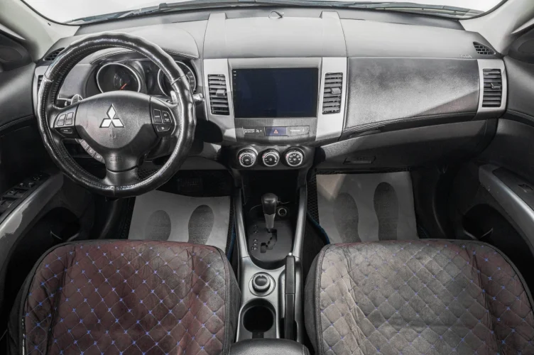 Mitsubishi Outlander 9 из 26