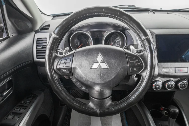 Mitsubishi Outlander 14 из 26