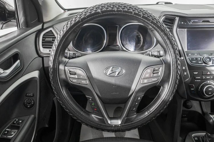 Hyundai Santa Fe 15 из 31