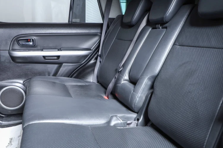 Suzuki Grand Vitara 18 из 19