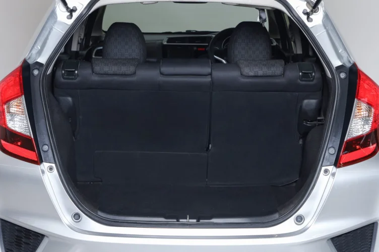 Honda Fit 16 из 16