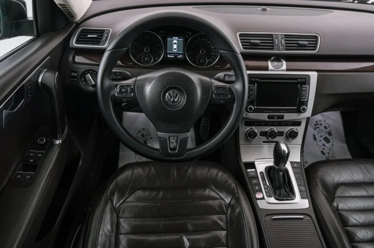 Volkswagen Passat 14 из 22