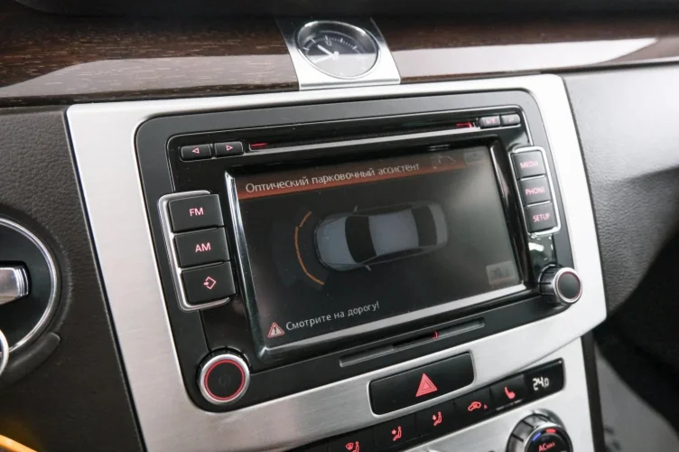 Volkswagen Passat 15 из 22