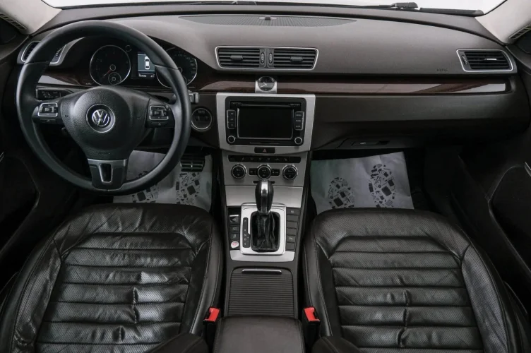 Volkswagen Passat 10 из 22