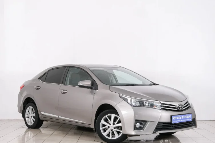 Toyota Corolla 1 из 6