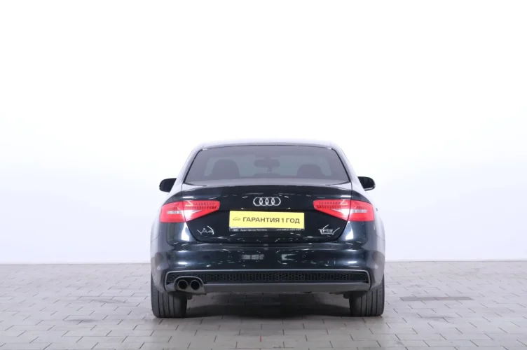 Audi A4 5 из 6
