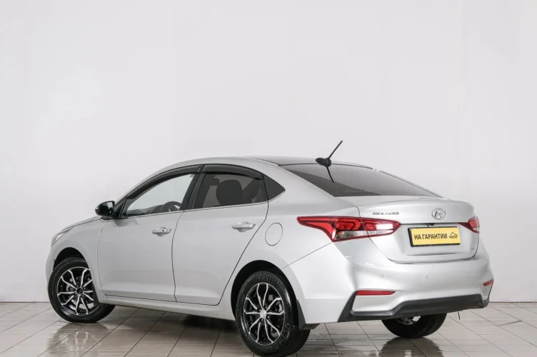 Hyundai Solaris 4 из 6