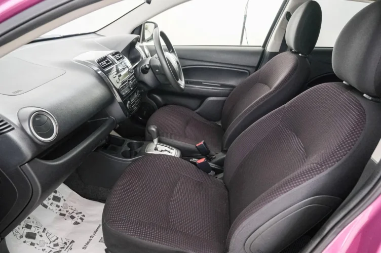 Mitsubishi Mirage 13 из 22