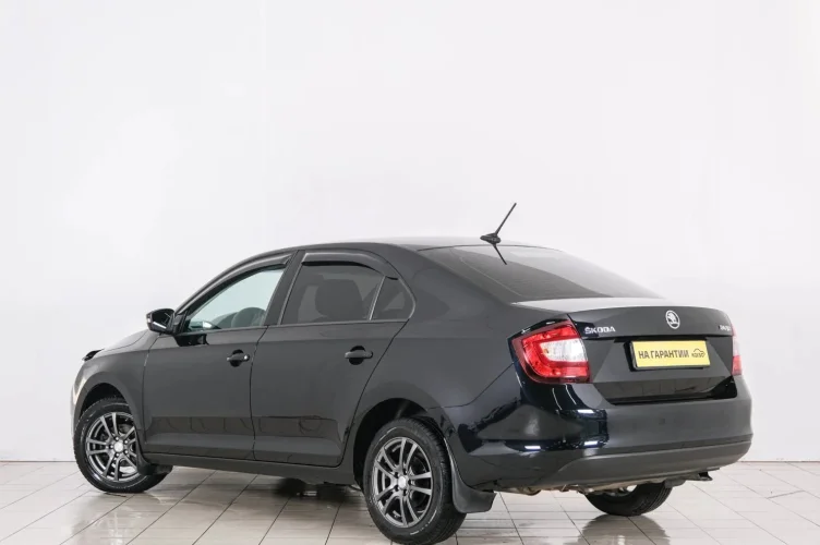 Skoda Rapid 4 из 6
