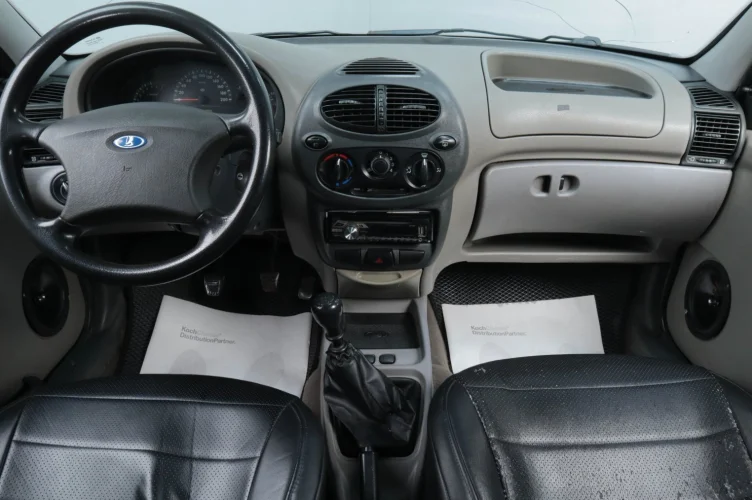 ВАЗ (LADA) Kalina 11 из 14