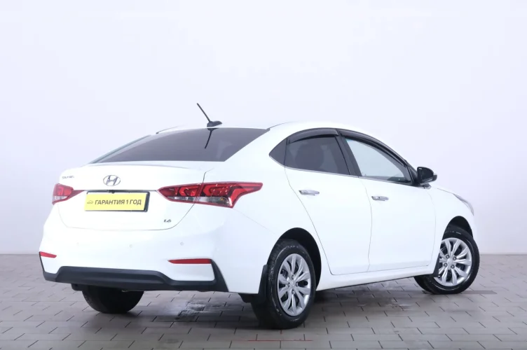 Hyundai Solaris 6 из 6