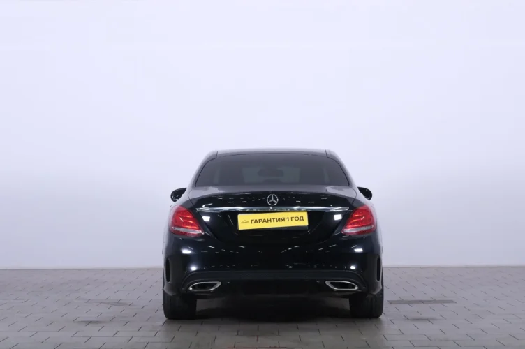 Mercedes-Benz C-класс 5 из 6