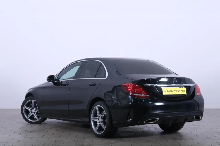 Mercedes-Benz C-класс 4 из 6