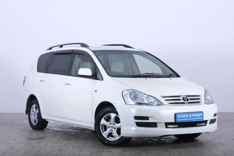 Toyota Ipsum 1 из 6