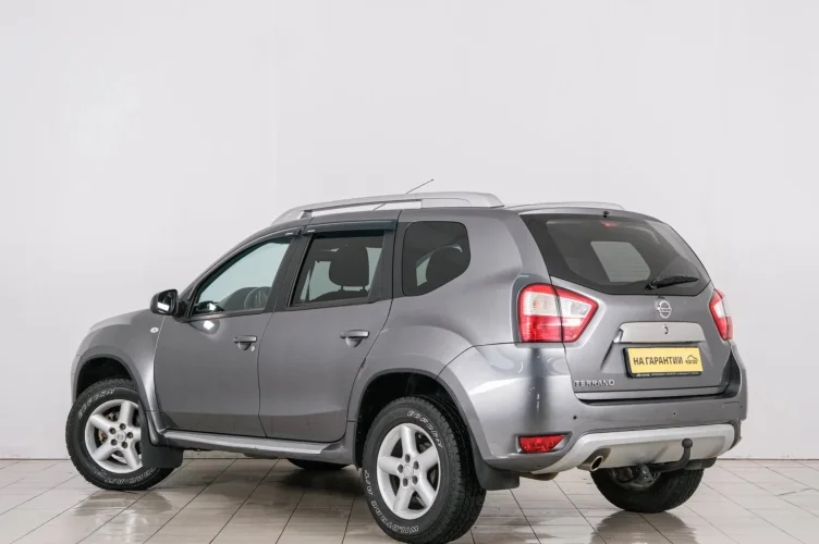 Nissan Terrano 4 из 6