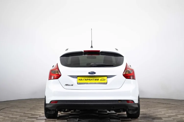 Ford Focus 5 из 6