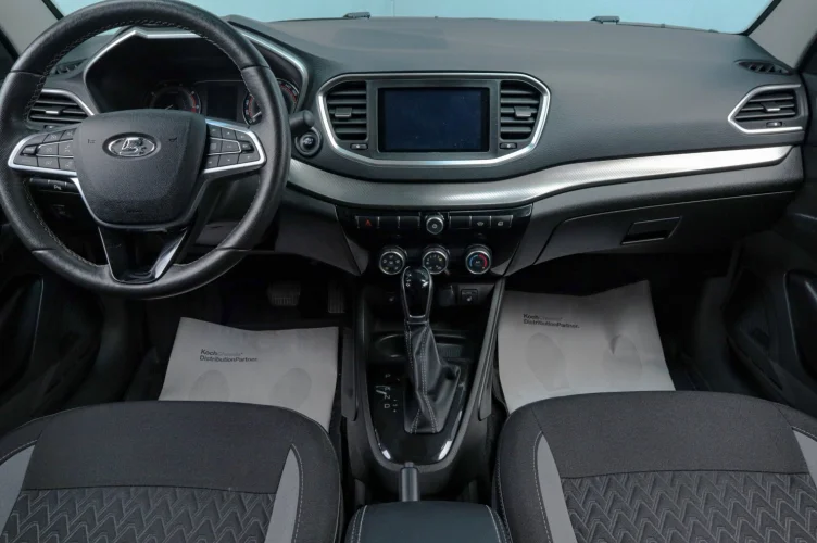 ВАЗ (LADA) Vesta 16 из 19