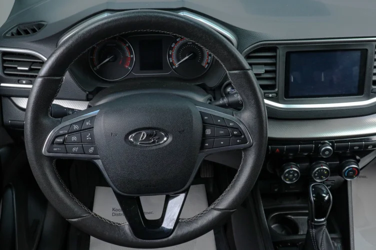 ВАЗ (LADA) Vesta 12 из 19