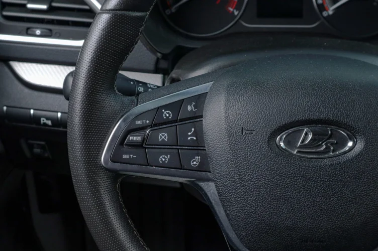 ВАЗ (LADA) Vesta 9 из 19