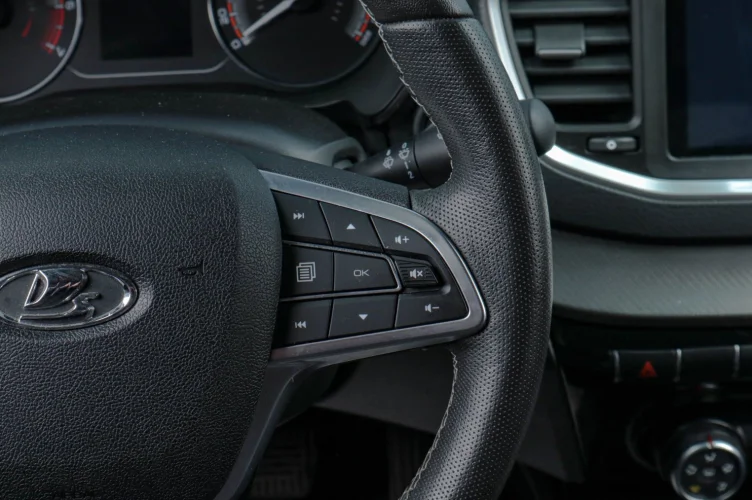 ВАЗ (LADA) Vesta 10 из 19