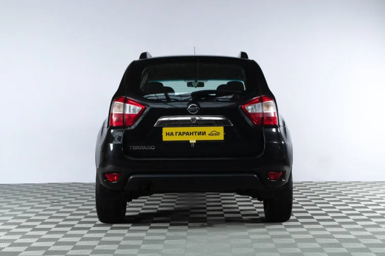 Nissan Terrano 5 из 6