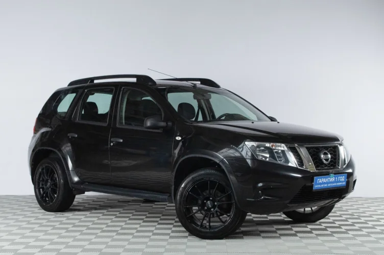 Nissan Terrano 1 из 6