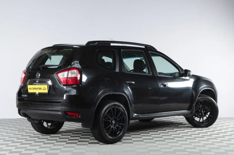 Nissan Terrano 6 из 6
