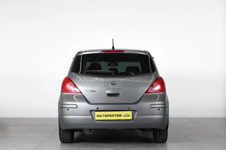Nissan Tiida 5 из 6