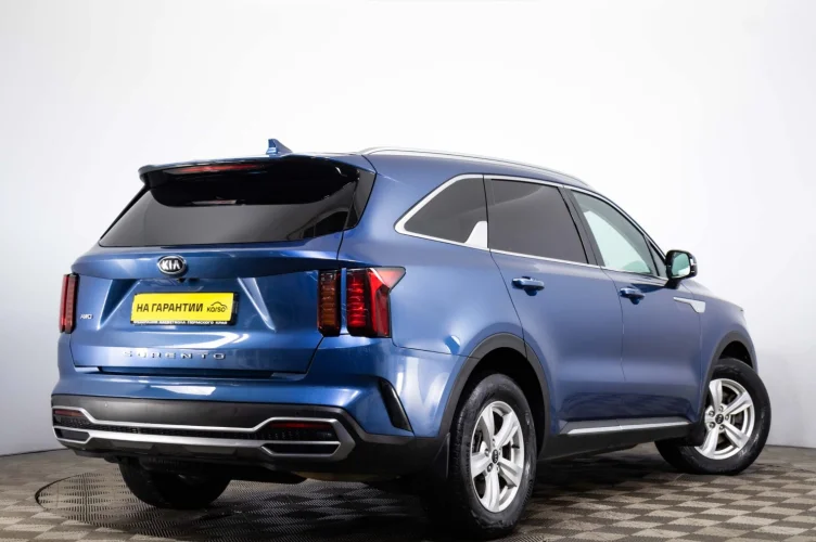 KIA Sorento 6 из 6