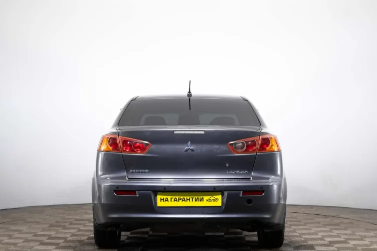 Mitsubishi Lancer 5 из 6