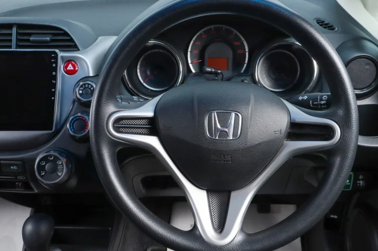 Honda Fit 15 из 18