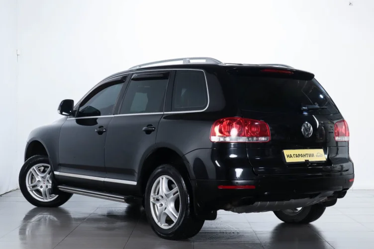 Volkswagen Touareg 4 из 6